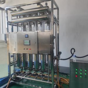 制药厂注射用水水处理多效列管蒸馏水机LD200-5